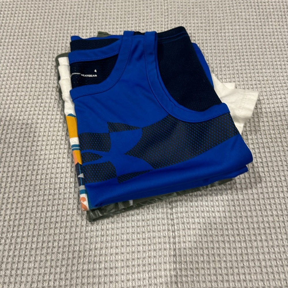 Toddler Boys tanks & Tshirt 3T-4